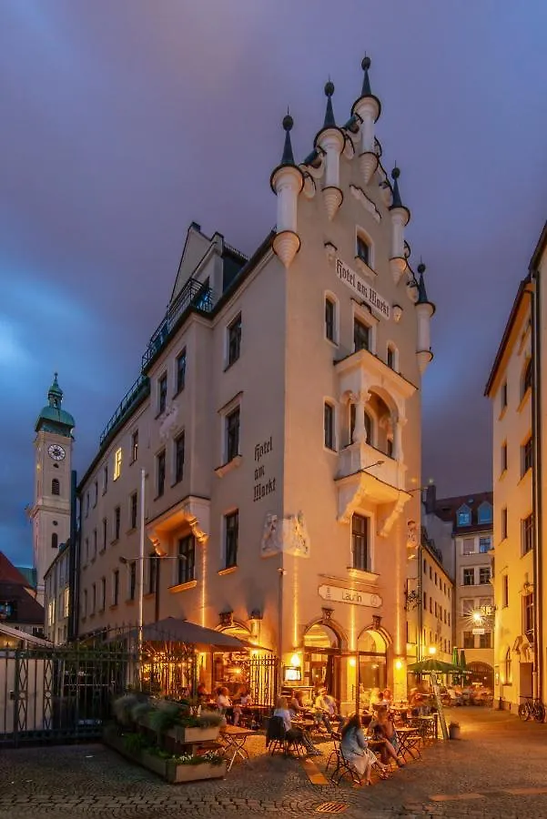 Hotel Am Markt Mnichov 3*,  Německo